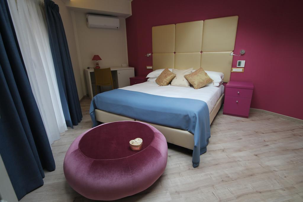 Tango Hotel Rome Ruang foto
